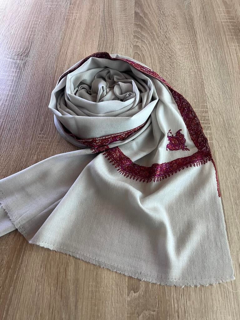 écharpe en cachemire, Vêtements | Femmes, Bonnets, Écharpes & Gants, Enlèvement ou Envoi, Neuf, Écharpe