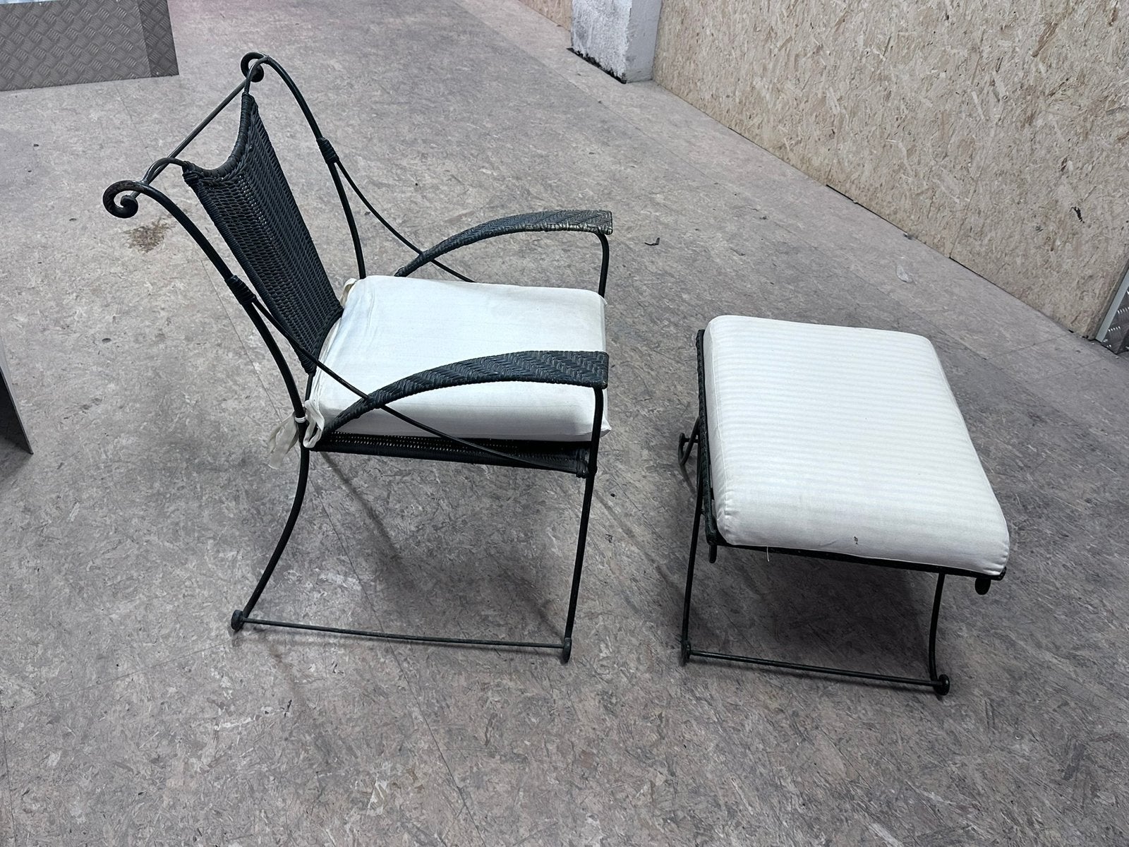 Fauteuil et repose pieds fer forgé, Enlèvement ou Envoi, Utilisé