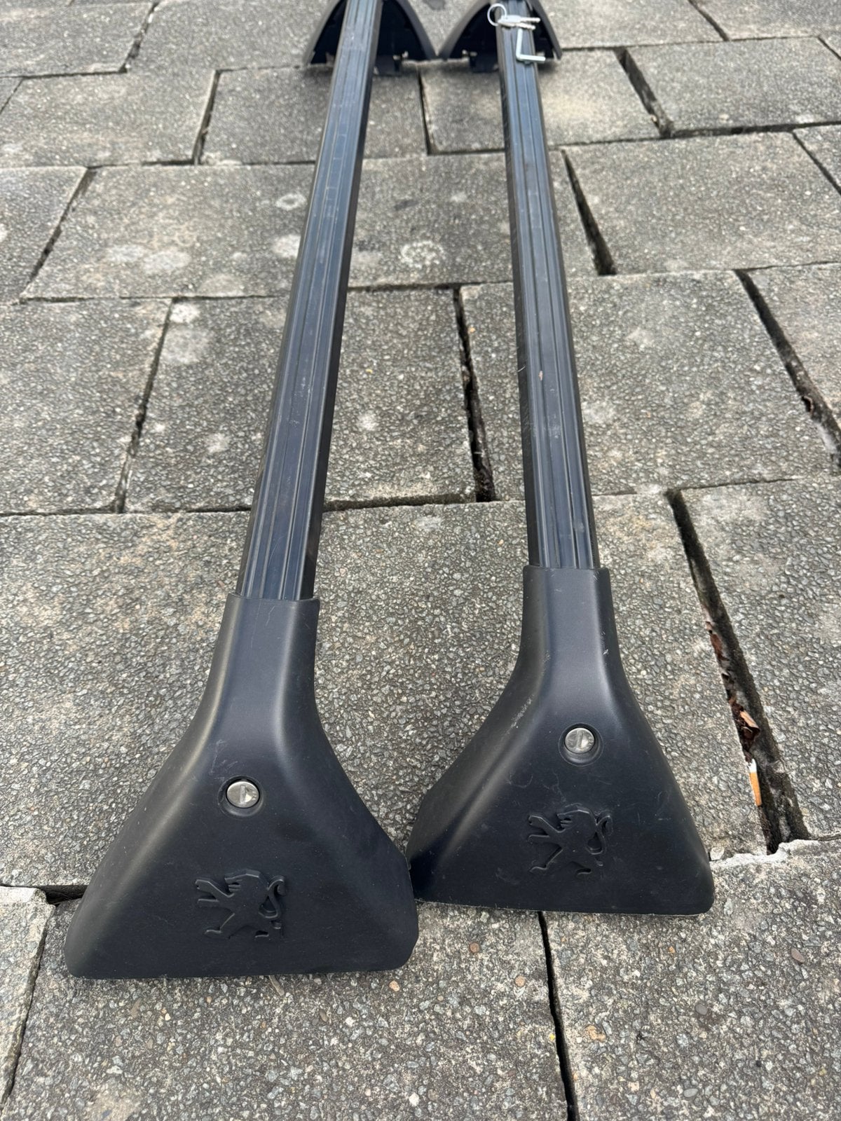 2 barres de toit - Peugeot 5008 avant 2016, Enlèvement ou Envoi, Comme neuf