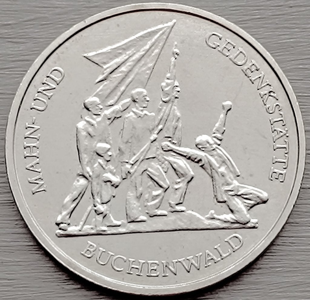 munt Duitsland 10 mark 1972 : Buchenwald-monument bij Weimar, Enlèvement ou Envoi, Allemagne