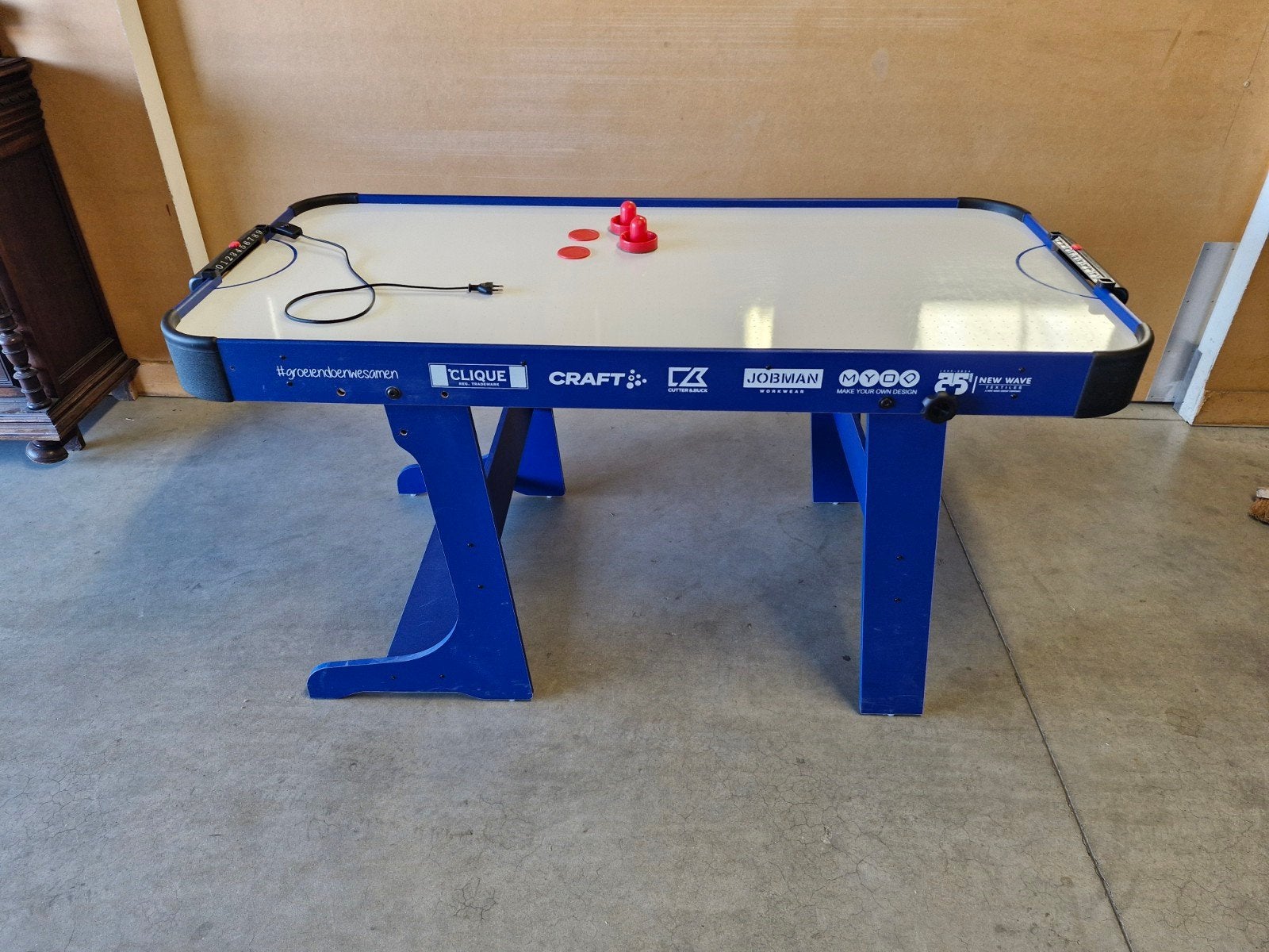 AIR HOCKEY TAFEL, Ophalen