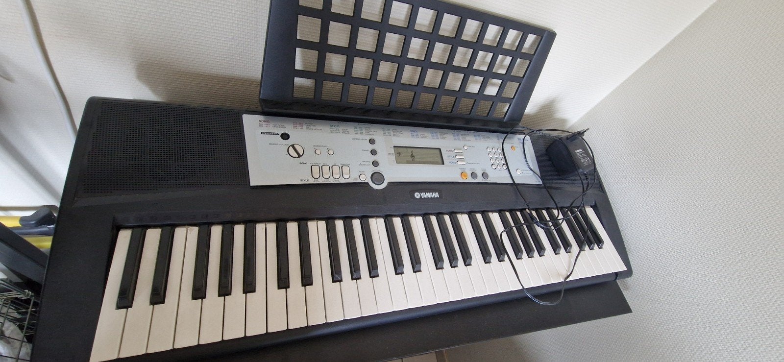 Yamaha YPT-200, 61 touches, Yamaha, Comme neuf, Enlèvement