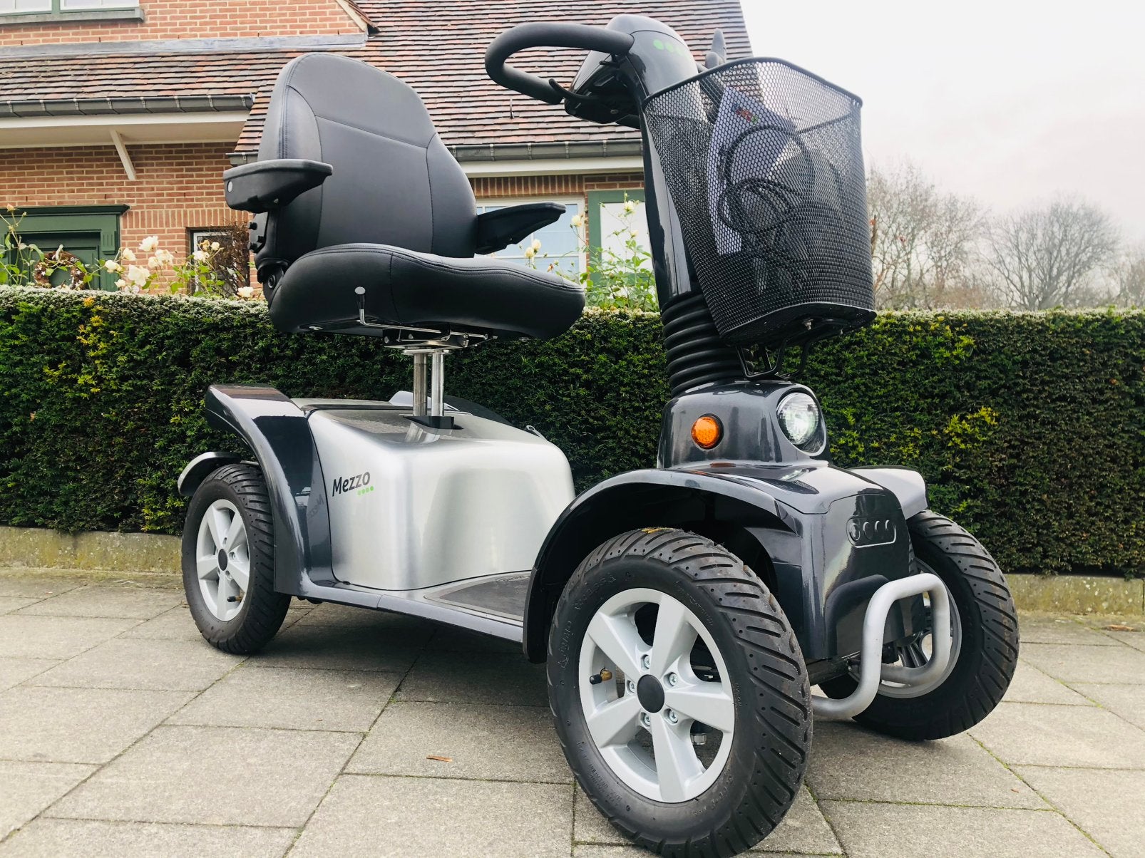 L & M Mezzo 4 Scootmobiel Elektrische Invalide Scooter, Diversen, Rolstoelen, Zo goed als nieuw, Elektrische rolstoel, Inklapbaar