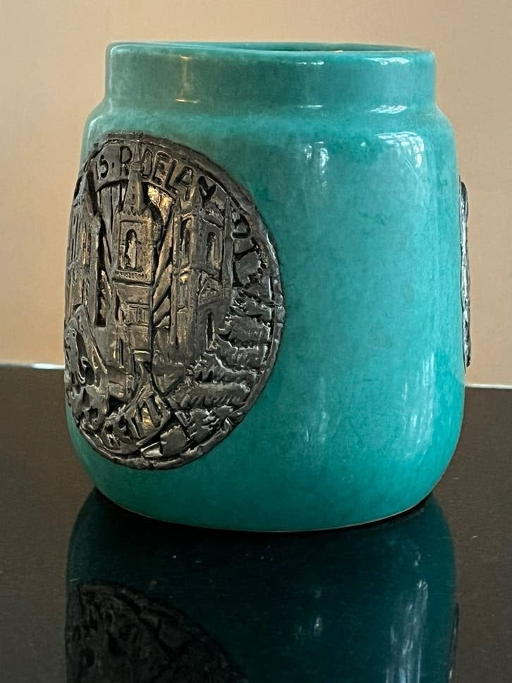 Gent 'Mijn Naem is Roelandt' (klok-) Maredsous A. Lampecco, Antiquités & Art, Antiquités | Céramique & Poterie, Enlèvement ou Envoi