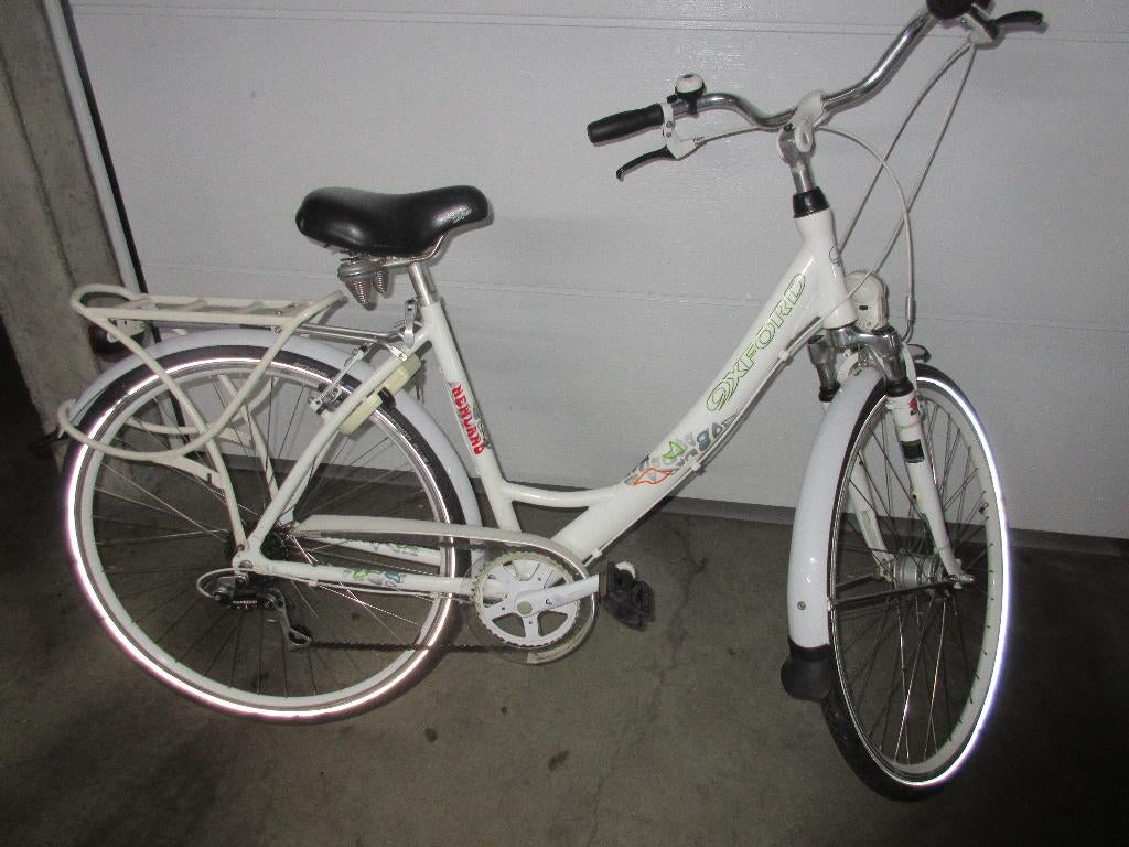 OXFORD Damesfiets Newlord 6 versnellingen in nieuwe staat, Fietsen en Brommers, Velgrem, Versnellingen, Zo goed als nieuw, Ophalen