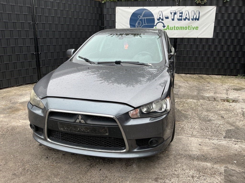 BOITIER FUSIBLES Lancer Sportback (CX) (|8637C097|), Info@mitsubishi-motors.de, MITSUBISHI, Utilisé, Mitsubishi