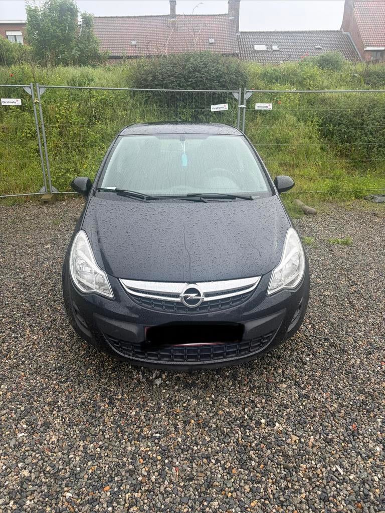 opel corsa 2013, Auto's, Opel, Voorwielaandrijving, 4 cilinders, 48 kW, Zwart