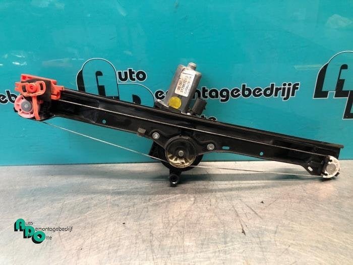 Ruitmechaniek 4Deurs rechts-voor van een Fiat Punto Grande (, Gebruikt, -, -, Ophalen of Verzenden