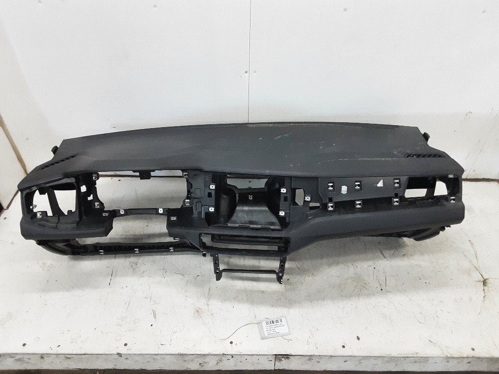TABLEAU DE BORD Volkswagen Polo VI (AW1) (01-2017/11-2021), Autos : Pièces & Accessoires, Volkswagen, Volkswagen AG, Utilisé, Kundenbetreuung@volkswagen.de