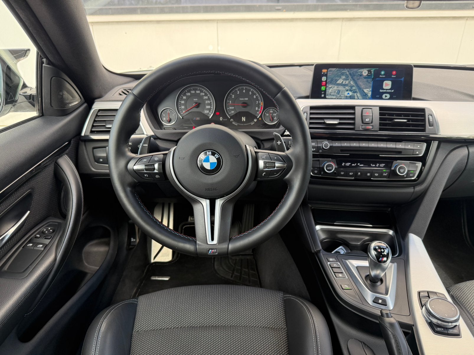 BMW M4 2016 DKG - Adapt LED - H&K - CarPlay, Autos, BMW, Achat, Euro 6, Entreprise, Entretenue par le concessionnaire