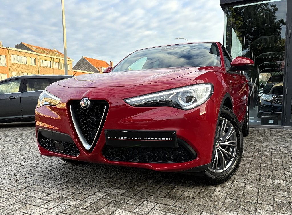 Alfa Romeo Stelvio 2.2 MJD Super - Carplay, Autos, Rouge, Achat, 139 g/km, Euro 6