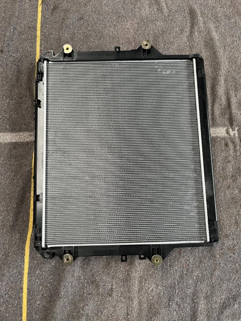 Radiateur d’eau Toyota Hilux VIII, Neuf, Capot moteur, Avant, Toyota