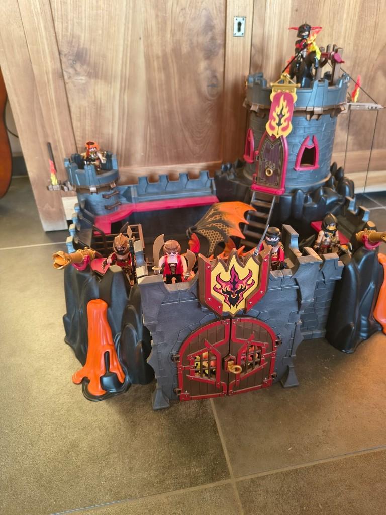 PLAYMOBIL Novelmore Kasteel van de Burnham Raiders - 70221, Ophalen, Gebruikt, Complete set
