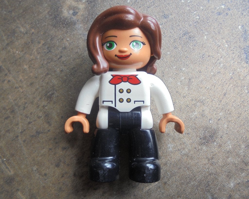Lego Duplo Figures New Model Female (zie foto's), Ophalen of Verzenden, Gebruikt, Losse stenen, Duplo