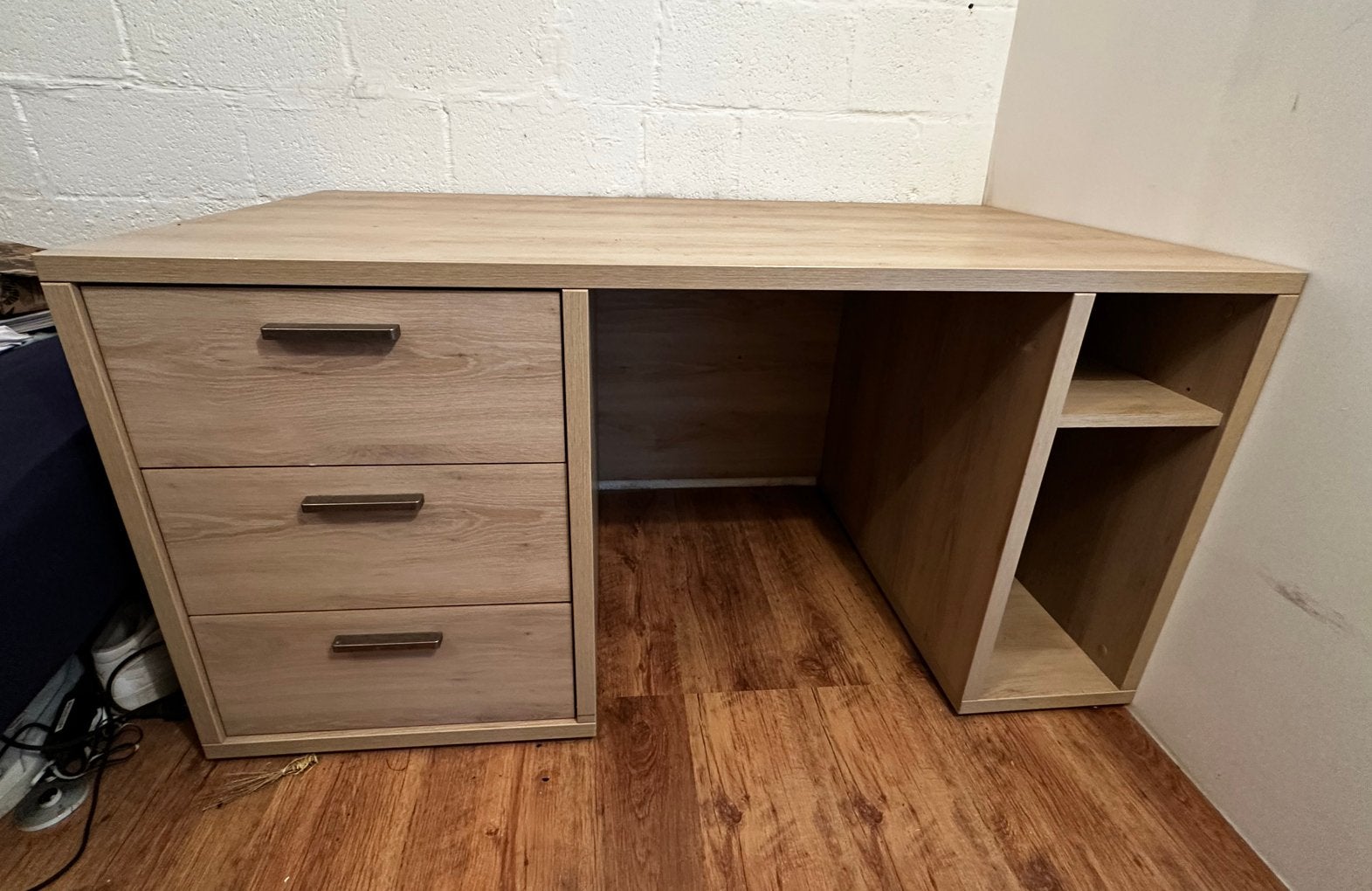 Grote sterke houten bureau, Maison & Meubles, Avec tiroirs, Enlèvement, Utilisé, Bois