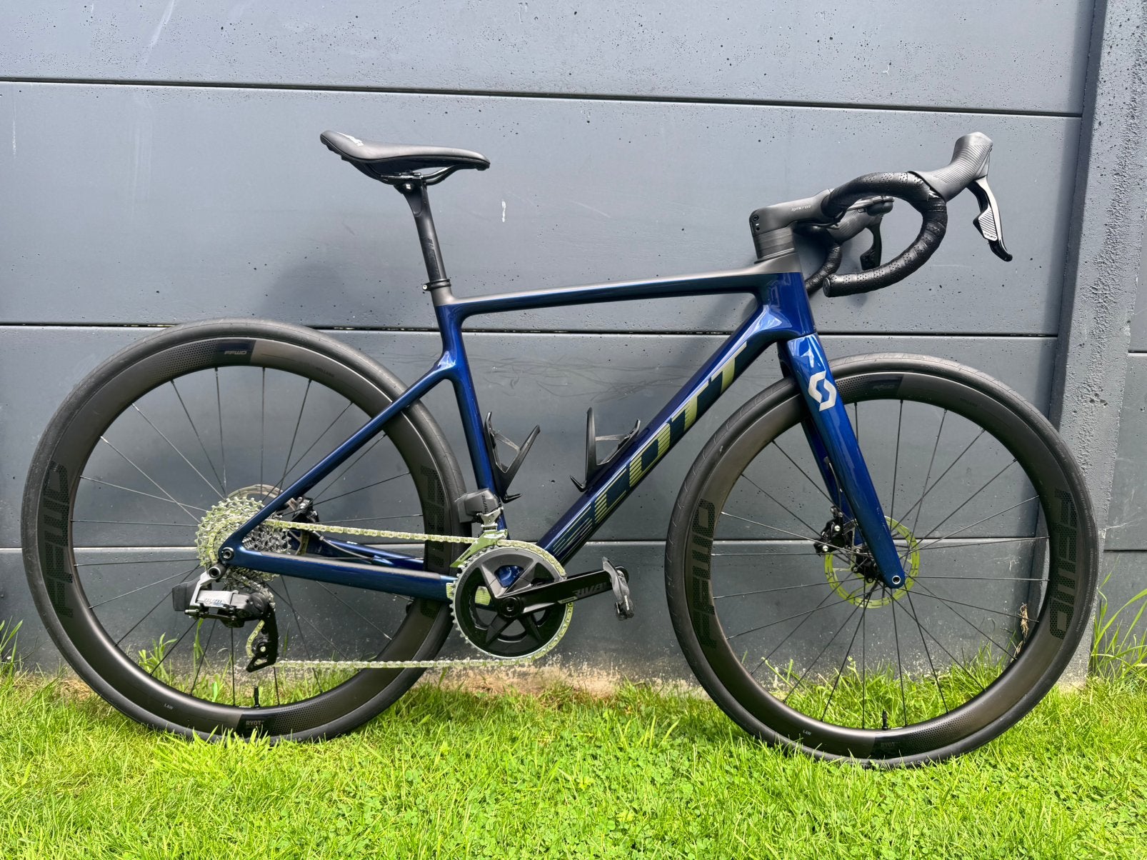 Scott Addict 10 – Topstaat, Ophalen, Zo goed als nieuw