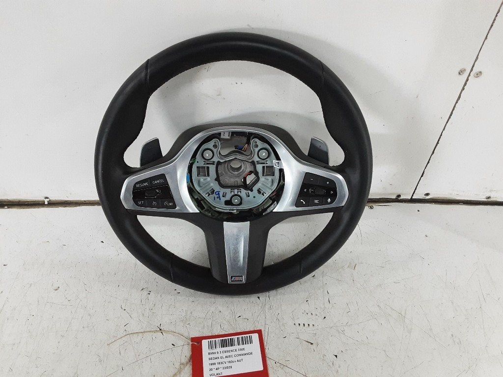 VOLANT DIRECTION BMW 3 serie (G20) (807690611), Autos : Pièces & Accessoires, Commande, Mevr. I. Hauben, Utilisé, BMW, Rue de l'Espoir 34 34
4030  GRIVEGNÉE, BE