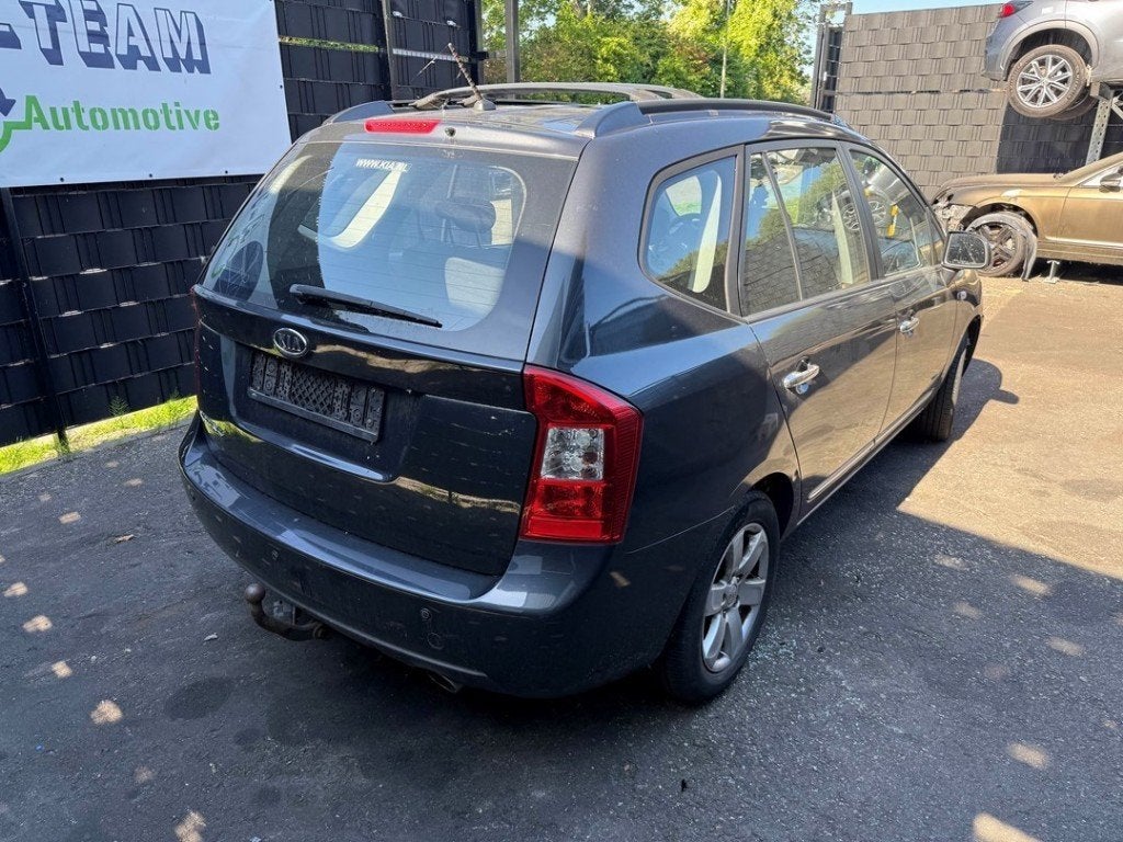 FEU ARRIÈRE DROIT Kia Carens III (FG) (|924021D010|), Kia, Info@kia.de, Utilisé, Theodor-Heuss-Allee 11
60486  Frankfurt am Main, DE