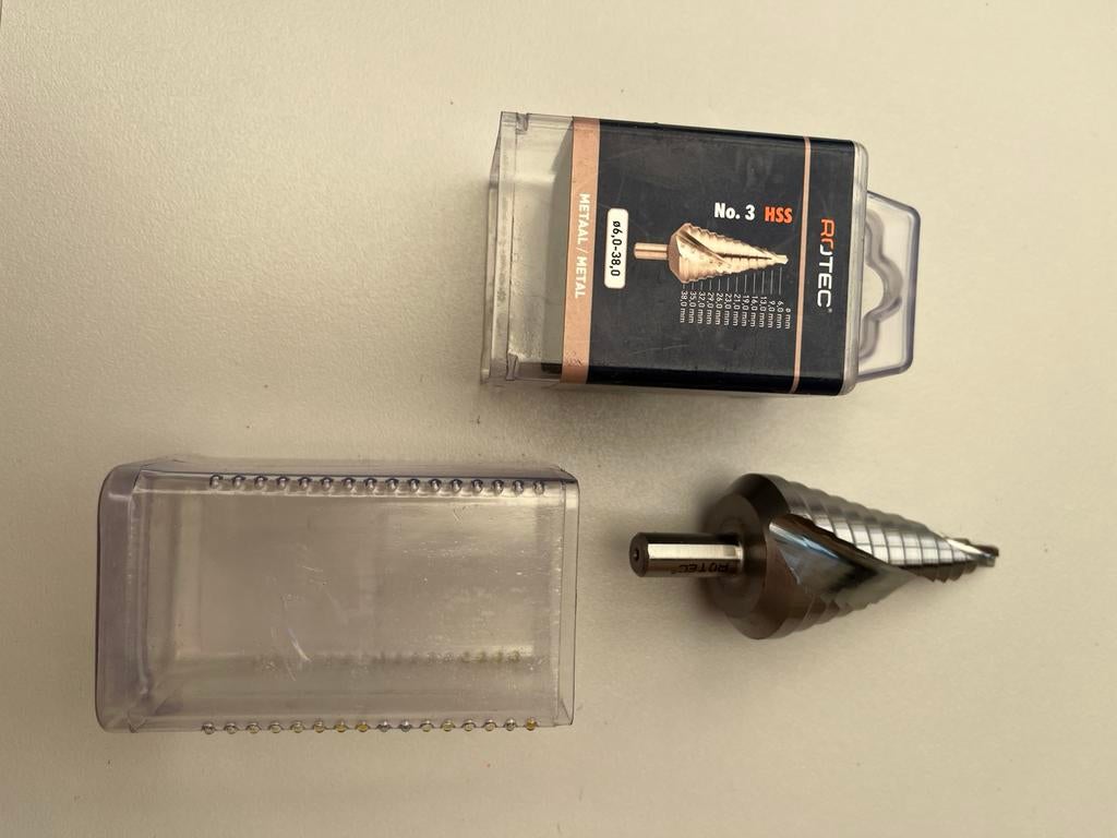 Trapboor, Ophalen, Zo goed als nieuw