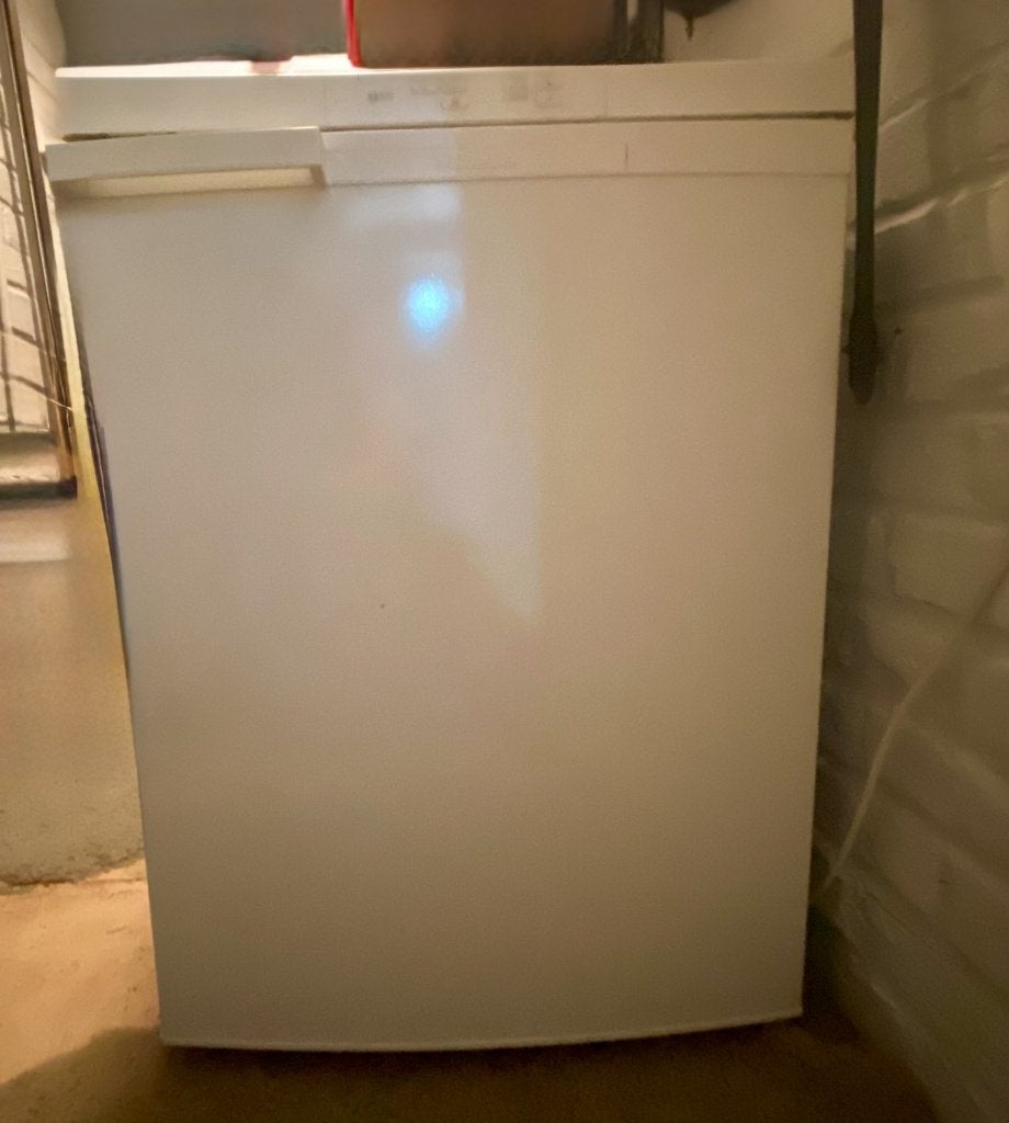 Le congélateur Miele FN 12020 S sera récupéré à Gand, Electroménager, Classe énergétique A ou plus économe, 85 à 120 cm, Enlèvement