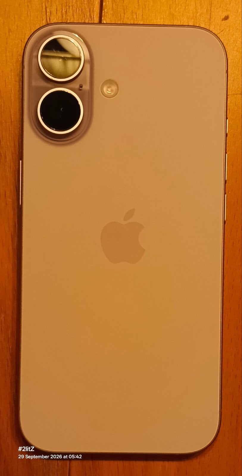 Apple iPhone 17, Telecommunicatie, Overige modellen, Paars, Zo goed als nieuw, 100 %