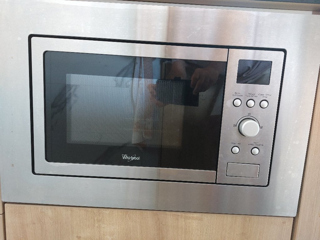 Inbouwmicrogolf 800W in RVS met grill en crisp functie, Elektronische apparatuur, Microgolfovens, Ophalen, Microgolfoven, Crisp