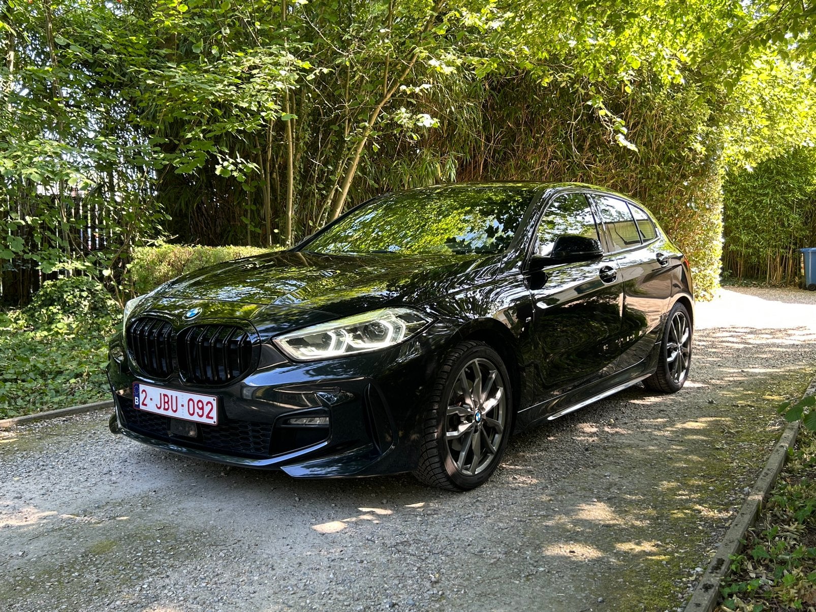 BMW 118i M-pakket / 6m BMW garantie / HiFi / stuurverwarming, Auto's, 1 Reeks, Euro 6, Bedrijf, Dealer onderhouden
