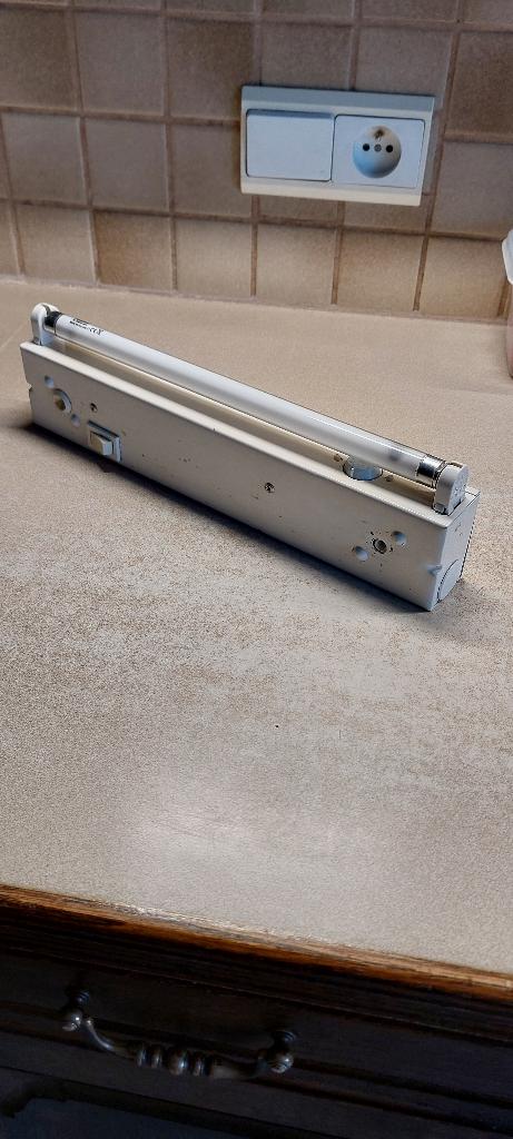 tl armatuur 30 cm, Ophalen, Gebruikt, Minder dan 50 watt, Armatuur
