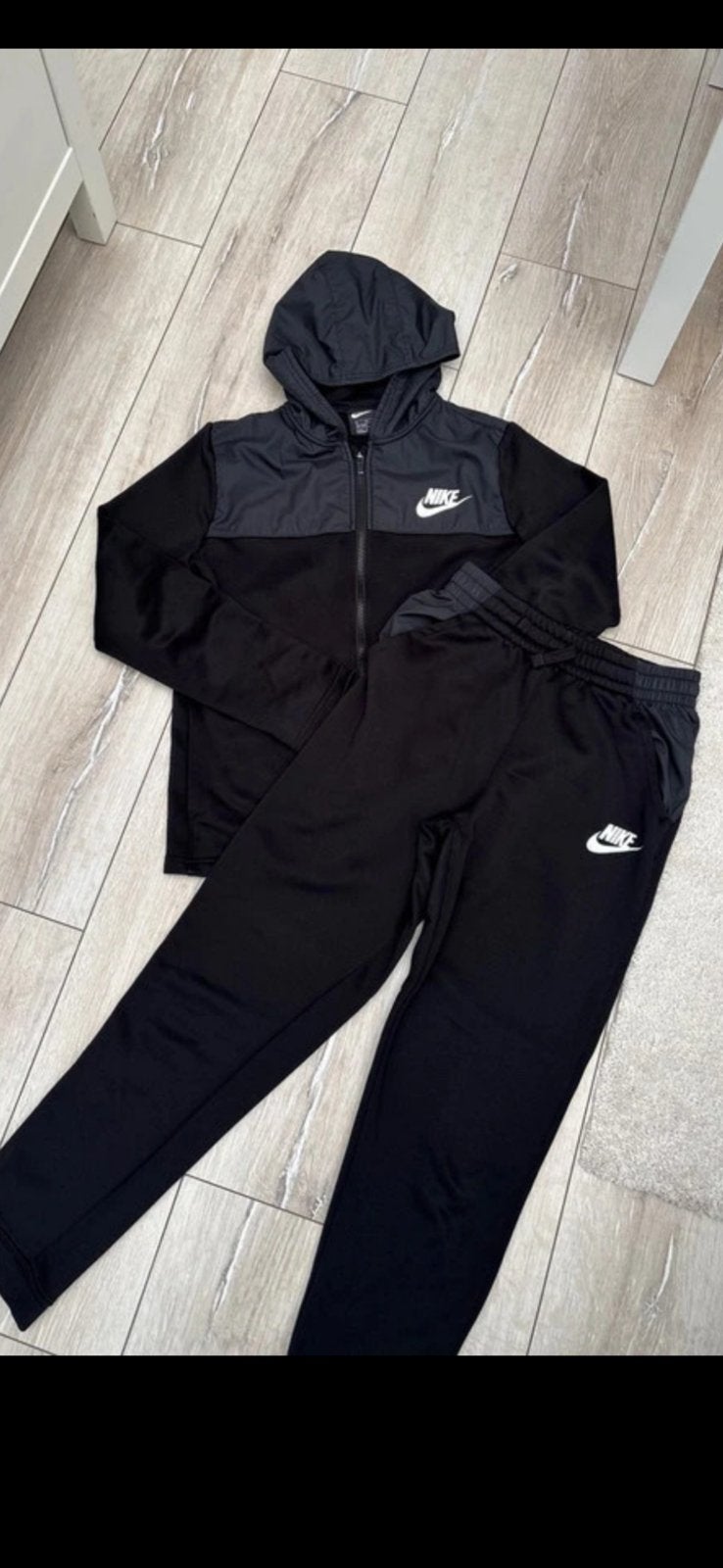 Nike trainingspak zwart – maat 158/170, Vêtements | Hommes, Enlèvement, Comme neuf, Noir