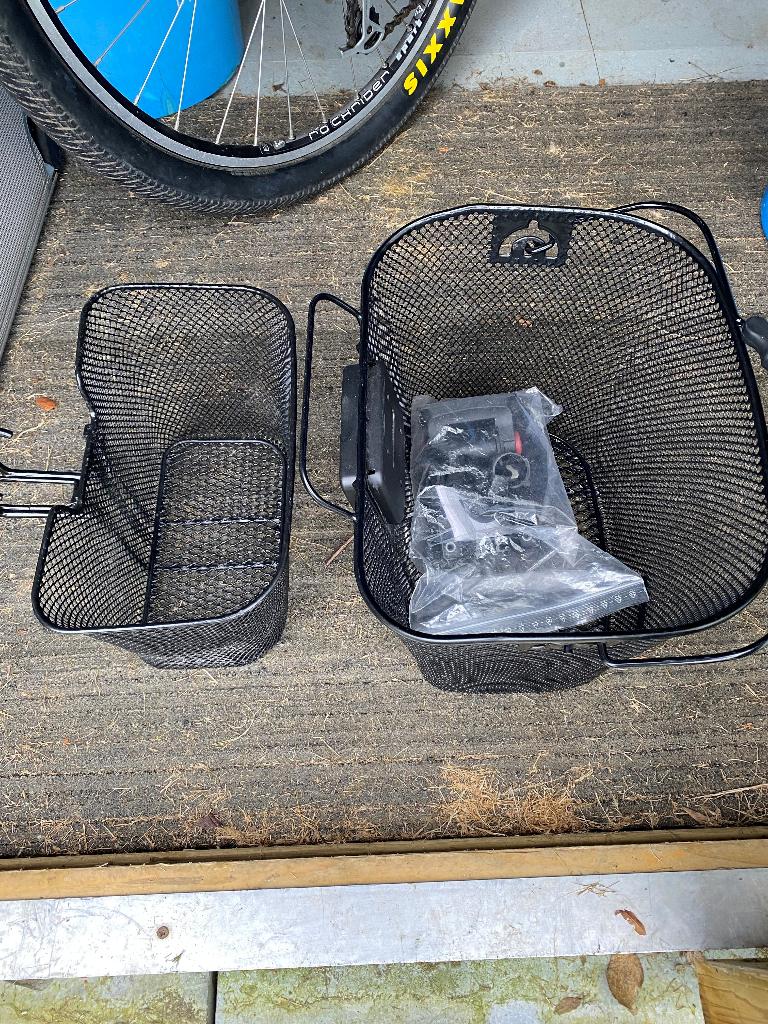 Paniers vélo (enfant & adulte) 10€ & 15€, Ophalen