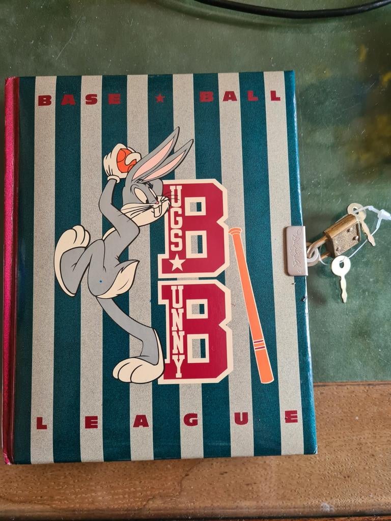 Carnet Bugs bunny, Collections