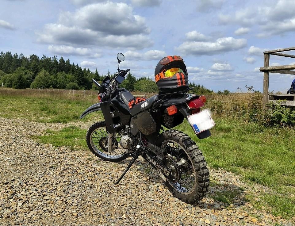 Yamaha Dt125RE 4BL Dt 125 1991 Gianelli + nombreuses pièces, Motos, Motos | Yamaha, Particulier, Enduro, jusqu'à 11 kW, 1 cylindre