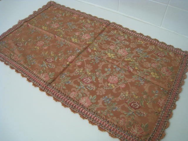 Onderlegger, rechthoekig, 70 x 40 cm, roze met bloemmotieven, Ophalen, Roze, Gevoerd