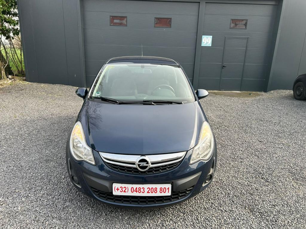 Opel Corsa 1.2 Essence 10/2011AIRCO Euro5, Auto's, Opel, Bedrijf, Corsa, Centrale vergrendeling, Te koop