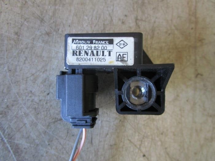 Airbag Module van een Renault Megane (Megane 2 02-), Gebruikt, -, Renault, -