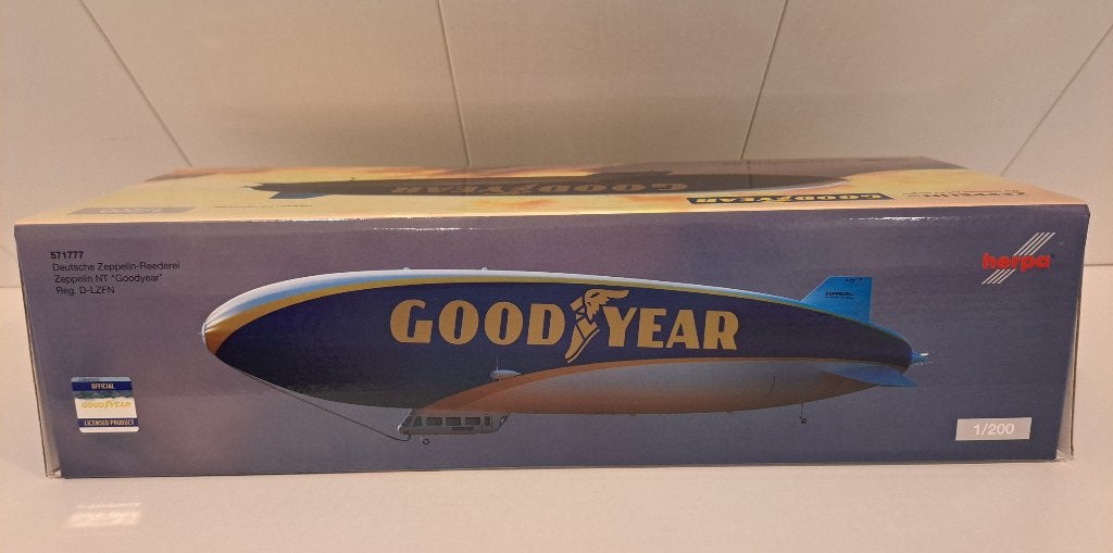 Zeppelin Blimp NT Goodyear Reg. D-LZFN 1:200 Herpa, Verzamelen, Ophalen of Verzenden, Nieuw, Schaalmodel
