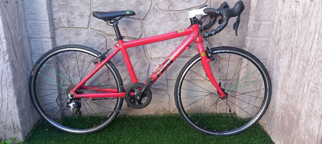 Koersfiets FrogBikes, Comme neuf, Enlèvement, Vitesses, 24 pouces