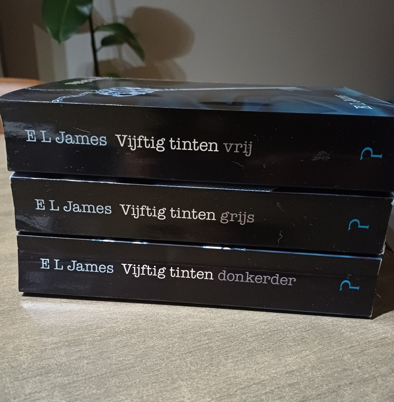 Vijftig Tinten collectie - E L James, Enlèvement ou Envoi, Comme neuf, E.L. James