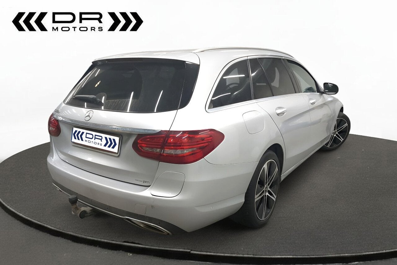 Mercedes-Benz C 300 e - BUSINESS SOLUTION - TREKHAAK, 0 kg, https://public.car-pass.be/vhr/c87e4b51-0175-434e-b49b-faa9dcb3dfc0