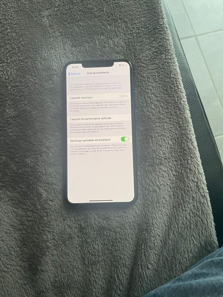 Urgent Iphone 11 pro max 512 Go vert nuit, Télécoms, Téléphonie mobile | Apple iPhone, iPhone 11, Vert