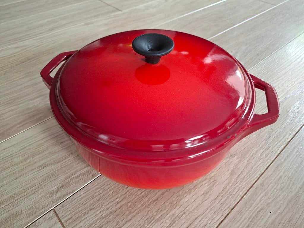 Gietijzeren pan met deksel  Nomar 26 in zeer goede staat, Enlèvement, Utilisé, Fonte, Casserole ou Cocotte-minute