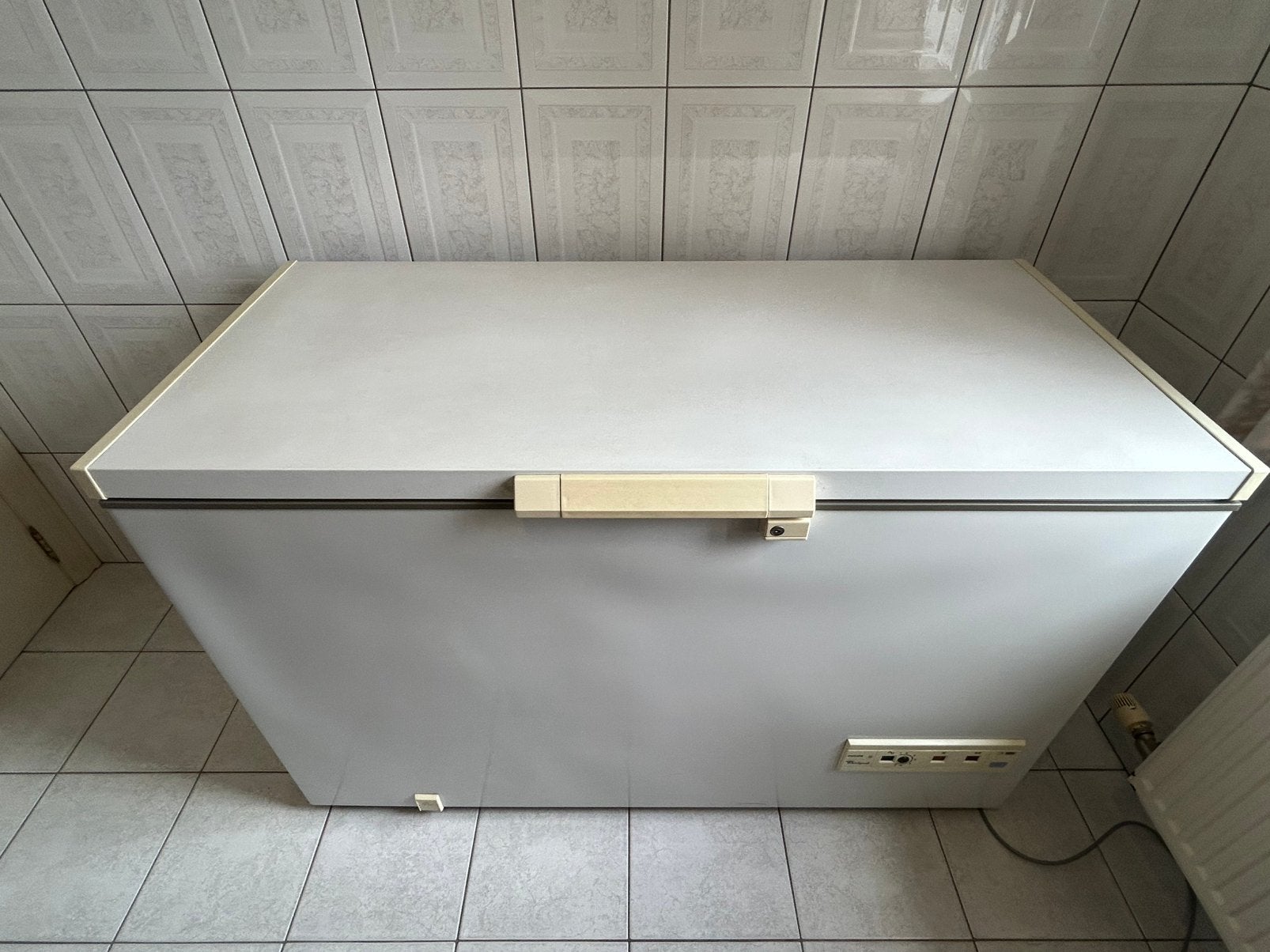 Whirlpool Diepvriezer, Vrieskist, Zo goed als nieuw, Vrijstaand, 90 cm of meer