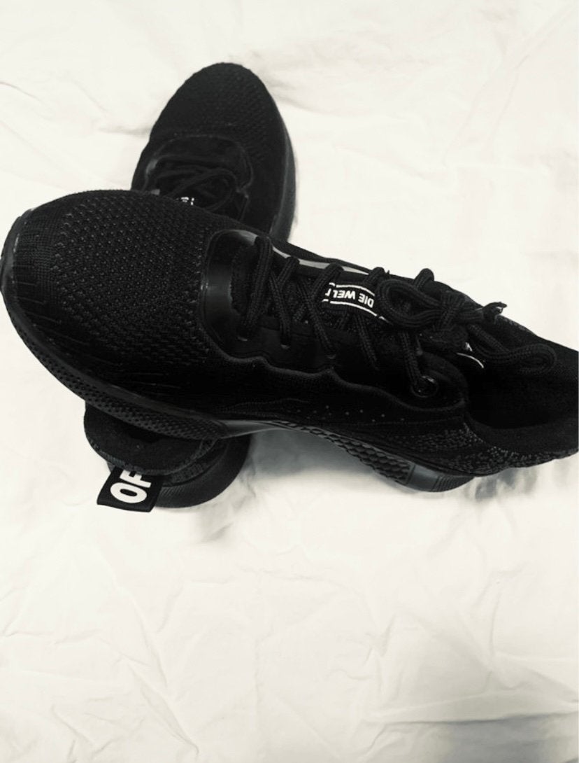 Baskets streetwear noires taille 41, Vêtements | Hommes, Chaussures, Enlèvement ou Envoi, Comme neuf, Noir, Baskets