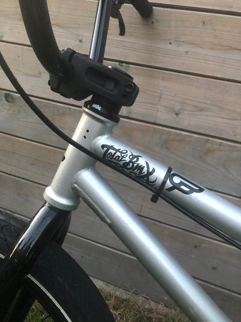 Total BMX Charlatan - Zilver - Top staat - Met pegs, Ophalen, Zo goed als nieuw, Total bmx
