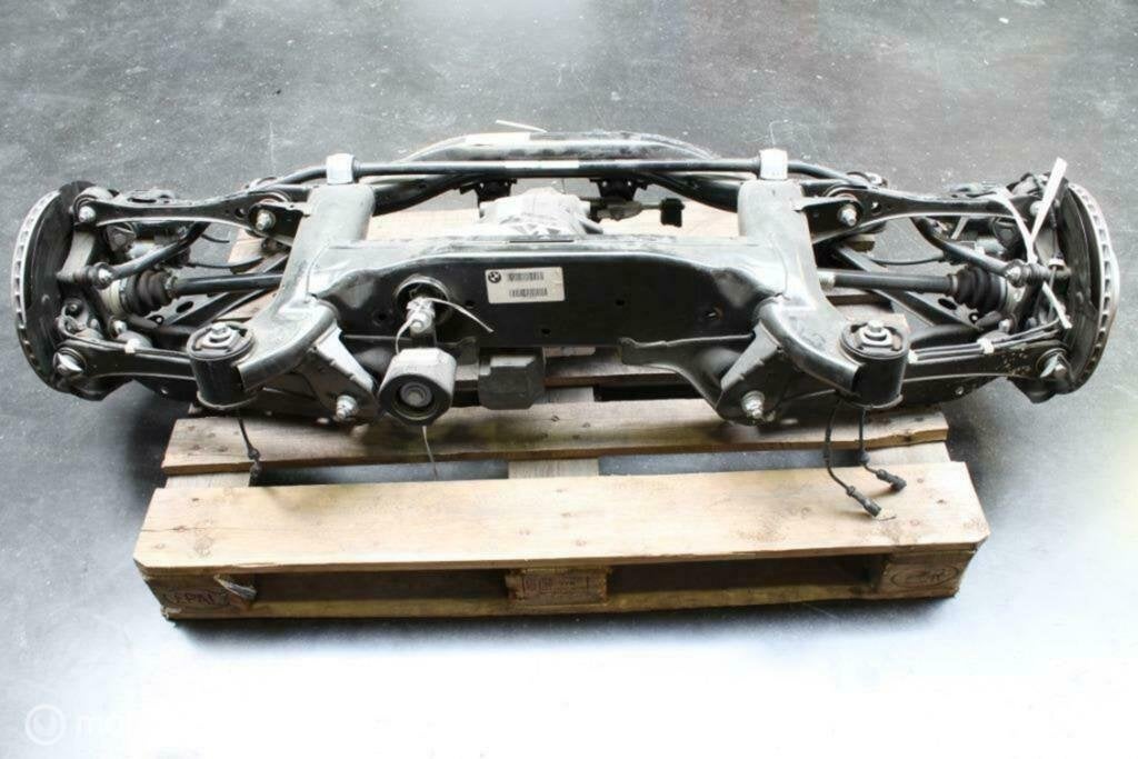 Ophanging achter compleet bmw x4 f26 (2014-heden)