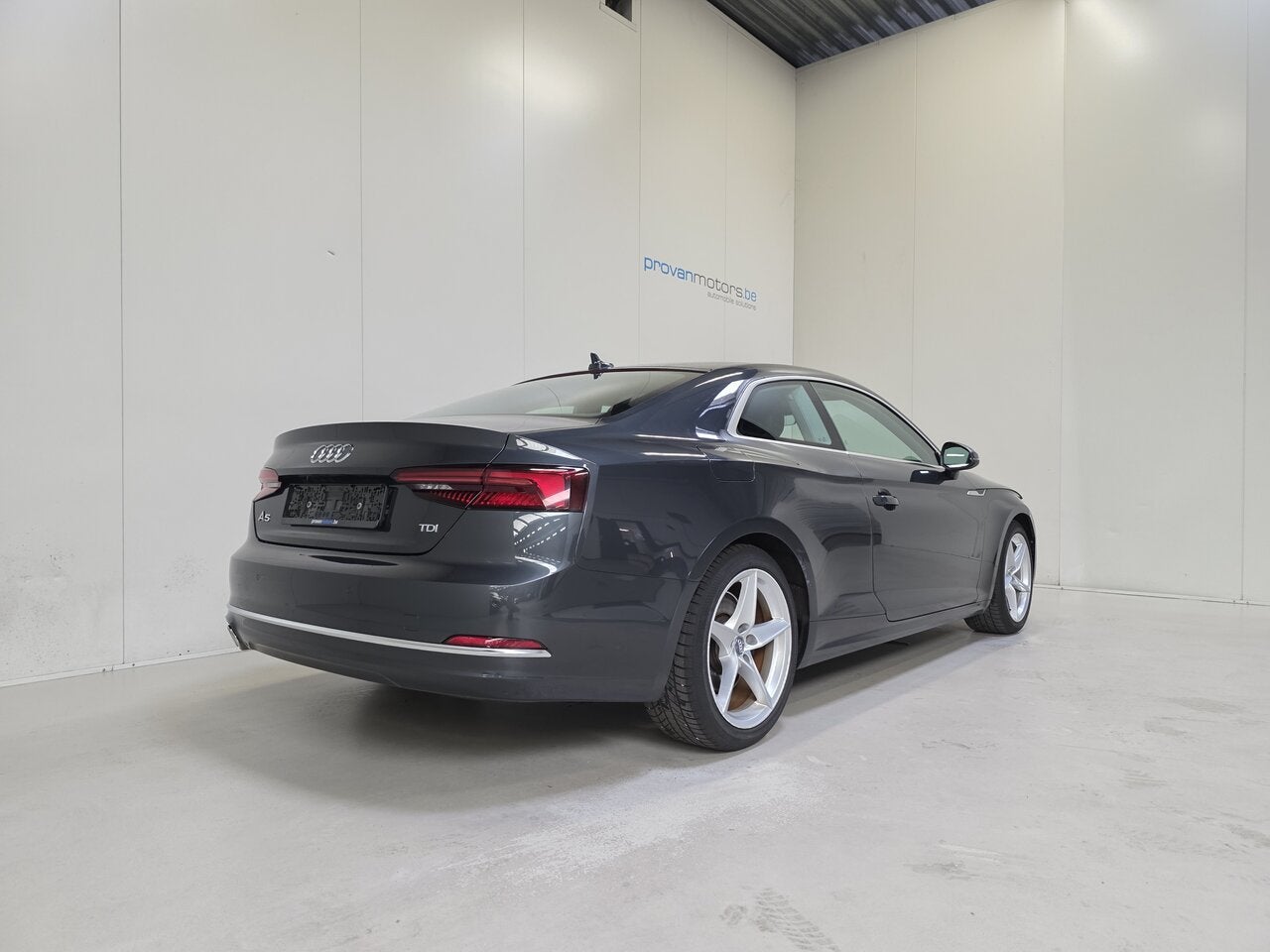 Audi A5 Coupé 2.0 TDI Autom. - GPS - 1Ste Eig!, Auto's, Audi, 4 cilinders, 0 kg, Diesel, Zilver of Grijs