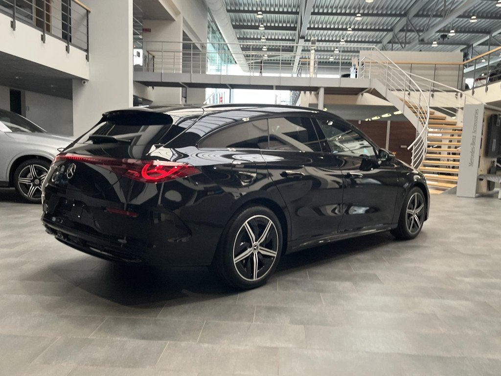 Mercedes-Benz CLA-klasse Shooting Brake CLA 250+ AMG Line Ni, Auto's, Mercedes-Benz, Automaat, CLA, Zwart, 200 kW