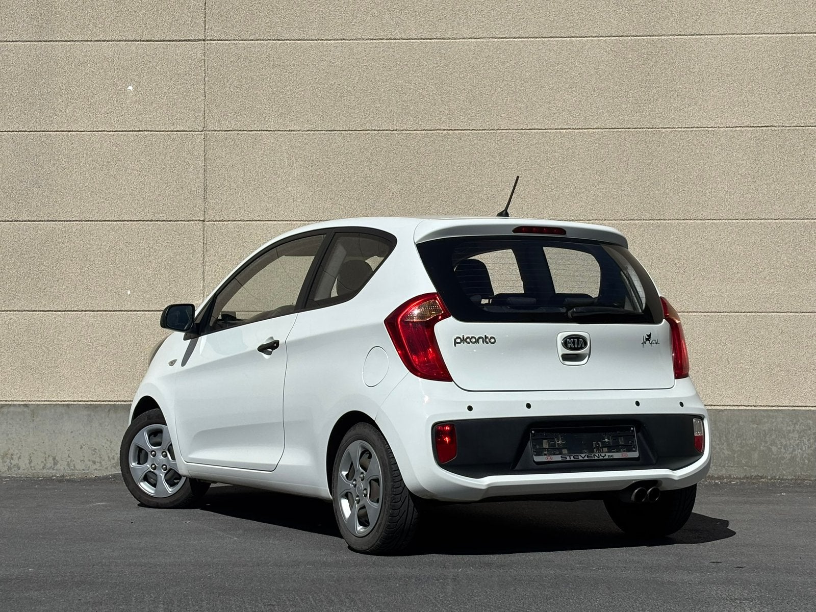 Kia Picanto 1.0i — 2014 — Euro 5 — 141.000 km, Auto's, Kia, Euro 5, Stof, https://public.car-pass.be/vhr/540ba88b-3a3a-4089-bf28-d3f05d1aa72c