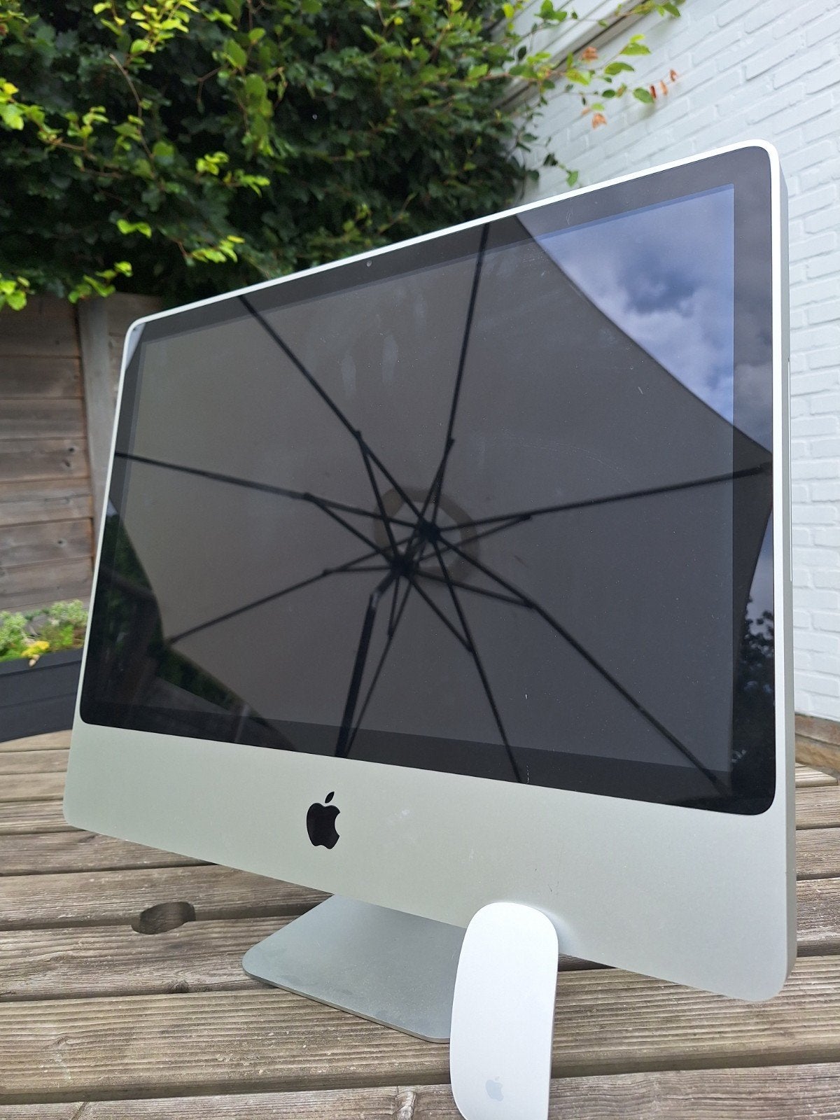 Apple IMac 2009 met muis en toetsenbord!, Computers en Software, Apple Desktops, iMac, Ophalen