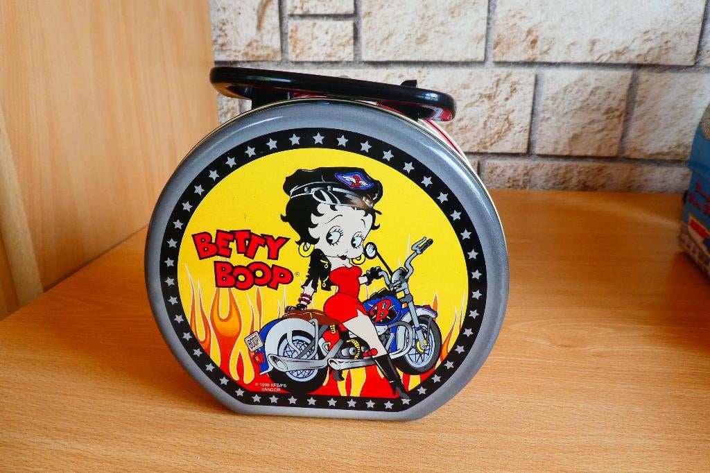 Betty Boop biker metalen lunchbox 1999 vintage, Verzamelen, Ophalen of Verzenden, Nieuw, Mens